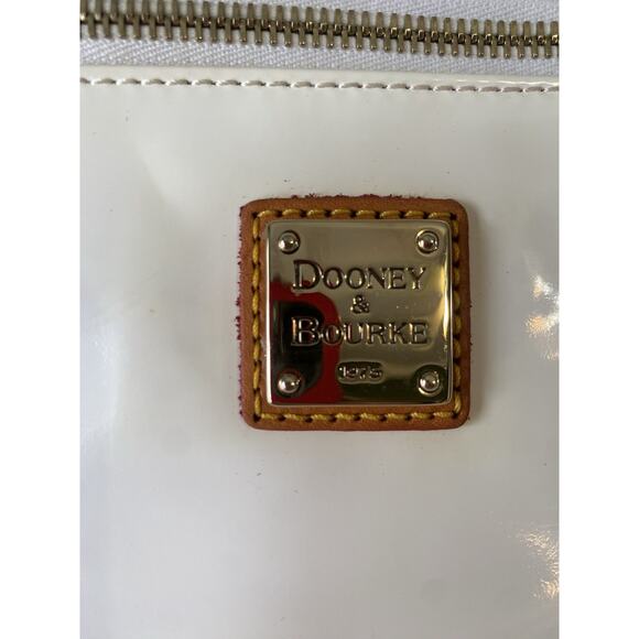 Dooney & Bourke Pocketbook White Patent Leather Large Nina Handbag - Picture 13 of 16